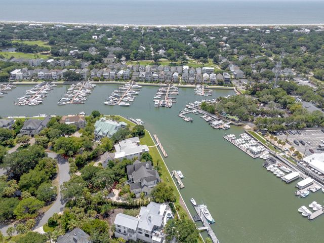 17 Sand Dollar Drive, Isle Of Palms, SC 29451