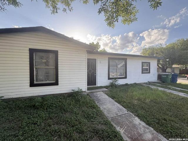 9923 EVENINGWAY DR, San Antonio, TX 78233