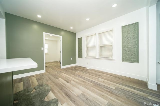 16240 Washburn Street, Detroit, MI 48221