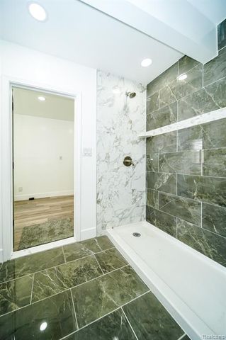 16240 Washburn Street, Detroit, MI 48221