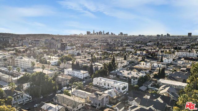 1611 Winona Boulevard, Los Angeles, CA 90027