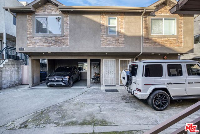 1611 Winona Boulevard, Los Angeles, CA 90027