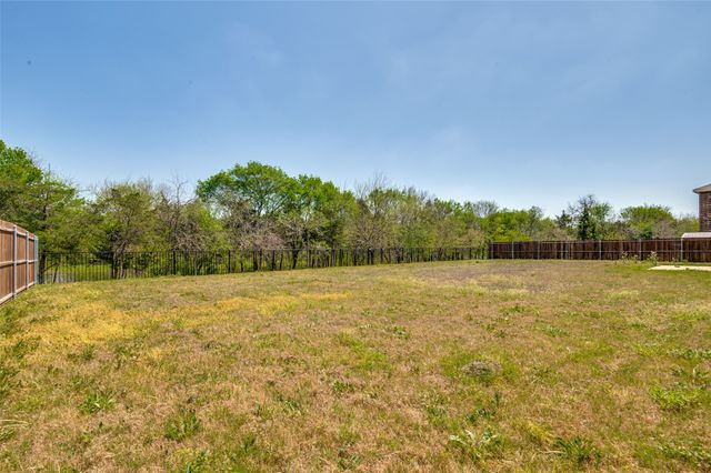 2430 Sagebrush Drive, Glenn Heights, TX 75154