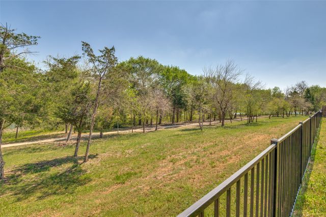 2430 Sagebrush Drive, Glenn Heights, TX 75154