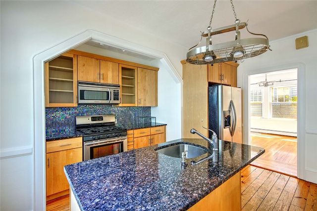 91 Fourth Street, Providence, RI 02906