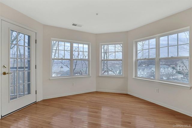 614 Viewpoint Terrace, Peekskill, NY 10566