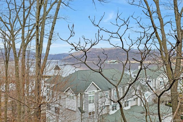 614 Viewpoint Terrace, Peekskill, NY 10566