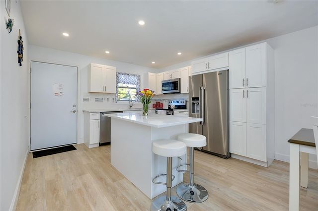 1 QUAILS RUN BOULEVARD 2, Englewood, FL 34223