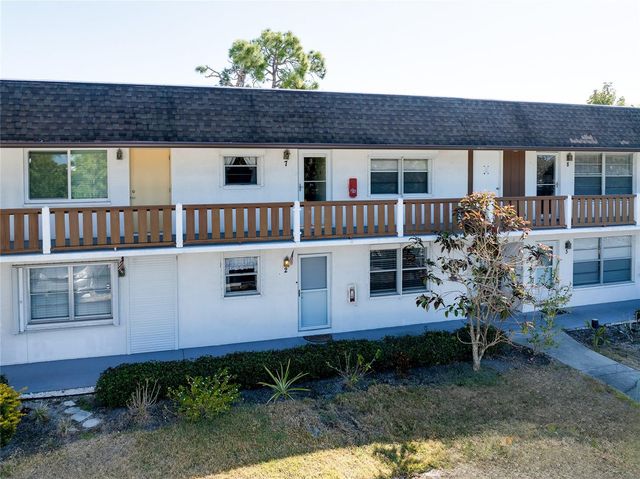 1 QUAILS RUN BOULEVARD 2, Englewood, FL 34223