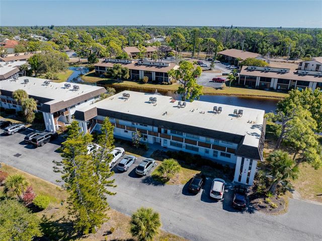 1 QUAILS RUN BOULEVARD 2, Englewood, FL 34223