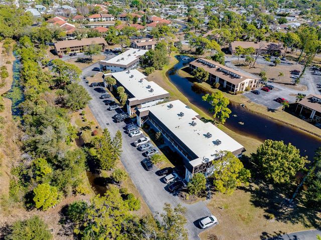 1 QUAILS RUN BOULEVARD 2, Englewood, FL 34223