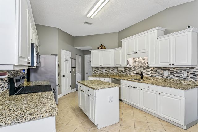 1238 Northview Drive, Crestview, FL 32536