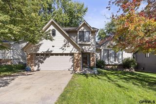 3728 Schuemann Drive, Bellevue, NE 68123