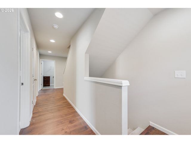 9019 N DOGWOOD St, Camas, WA 98607