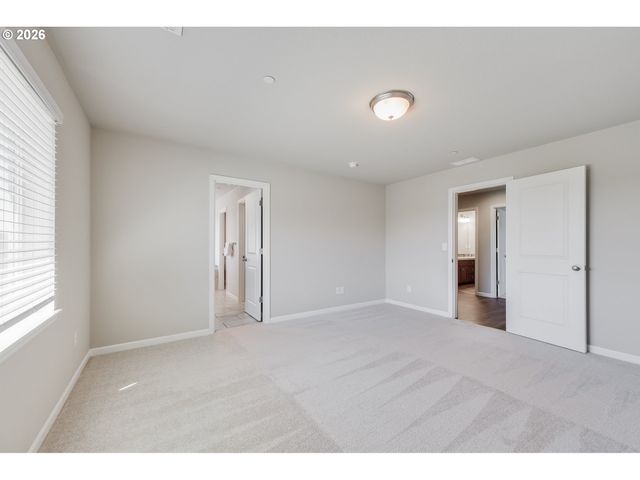 9019 N DOGWOOD St, Camas, WA 98607