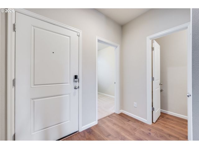 9019 N DOGWOOD St, Camas, WA 98607