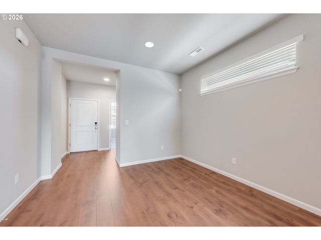 9019 N DOGWOOD St, Camas, WA 98607