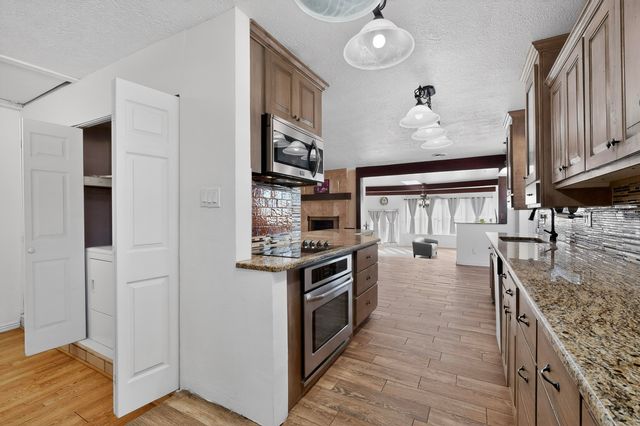 8604 Gutierrez Road NE, Albuquerque, NM 87111