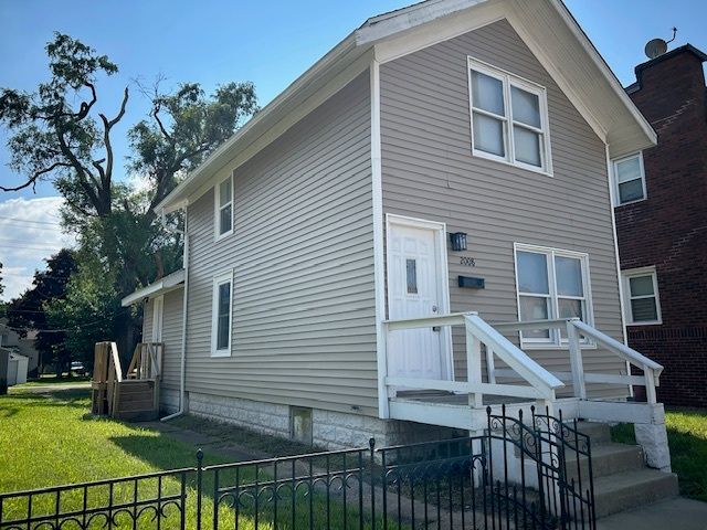 2008 Kishwaukee Street, Rockford, IL 61104