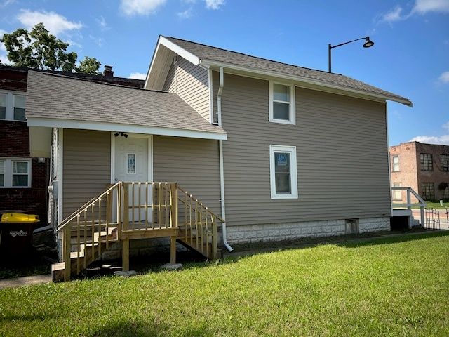 2008 Kishwaukee Street, Rockford, IL 61104
