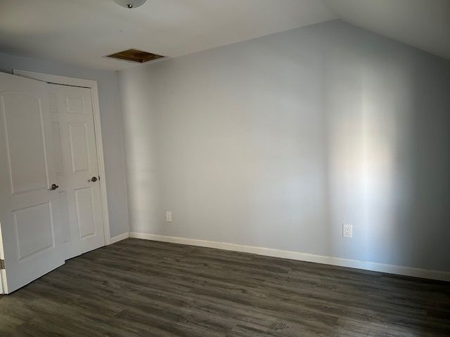 2008 Kishwaukee Street, Rockford, IL 61104