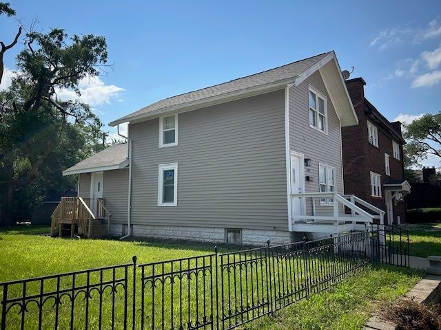 2008 Kishwaukee Street, Rockford, IL 61104