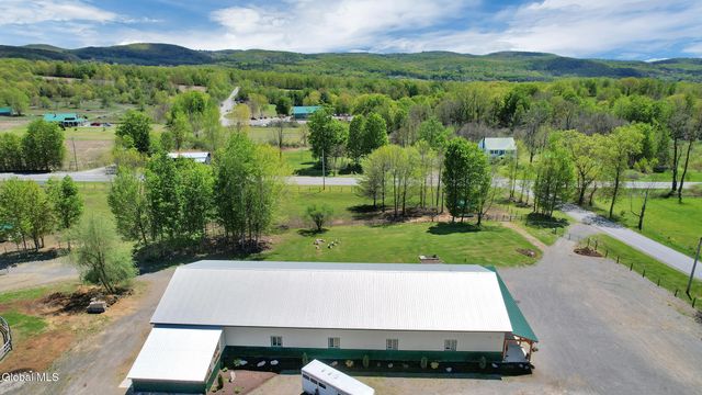 14 Russell Lane, Argyle, NY 12809