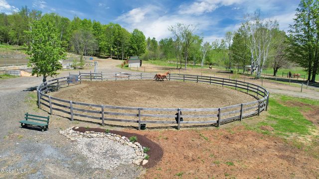 14 Russell Lane, Argyle, NY 12809