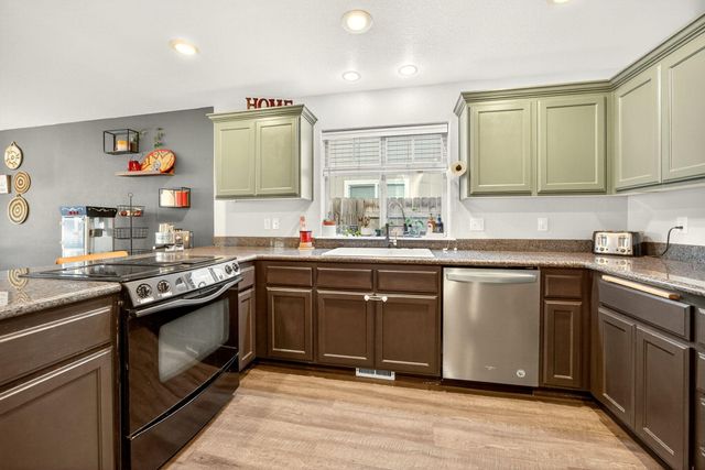 630 Spring Valley Drive, Medford, OR 97501