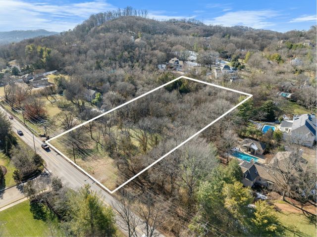 5451 Granny White Pike, Brentwood, TN 37027