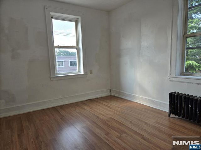101-105 Page Avenue 105 Floor 2, Lyndhurst, NJ 07071