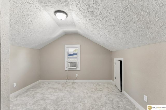 2436 S 23rd Street, Omaha, NE 68108