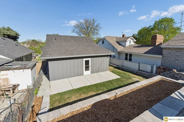 2436 S 23rd Street, Omaha, NE 68108