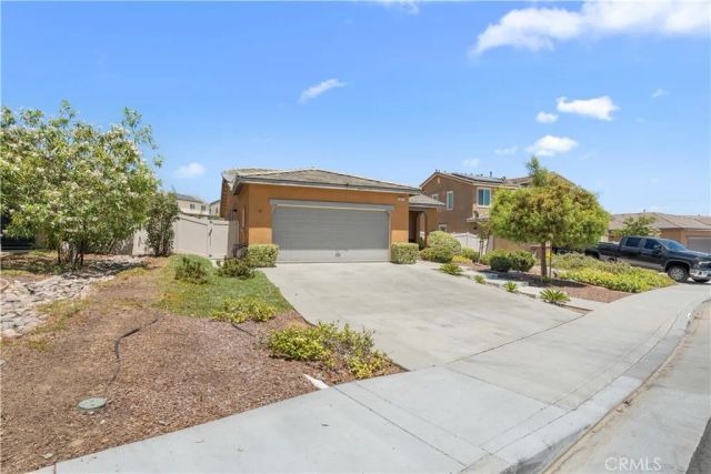 1572 Triton, Beaumont, CA 92223
