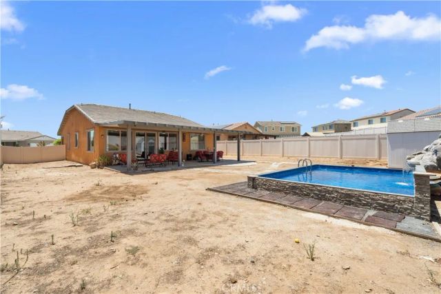 1572 Triton, Beaumont, CA 92223
