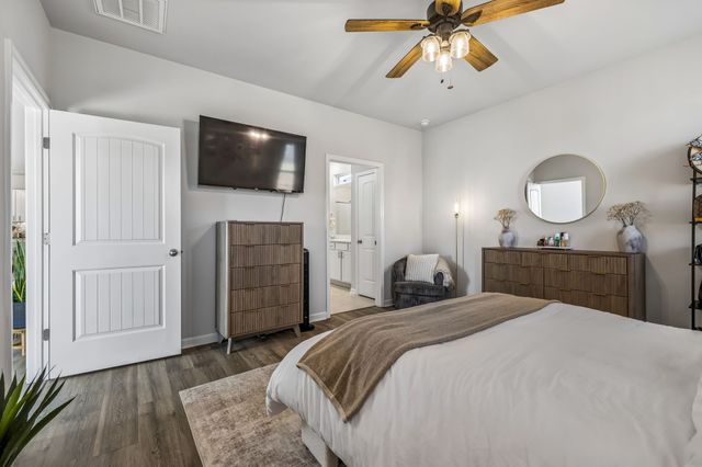 7383 Lang Ave, White House, TN 37188