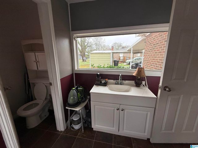 1104 3RD AVENUE S, Clanton, AL 35045