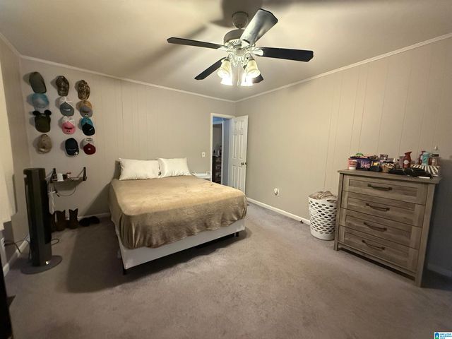 1104 3RD AVENUE S, Clanton, AL 35045