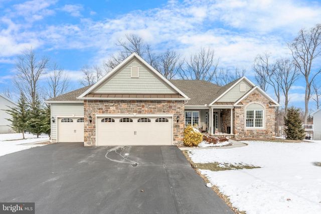 59 KAITLYN DR, Hanover, PA 17331