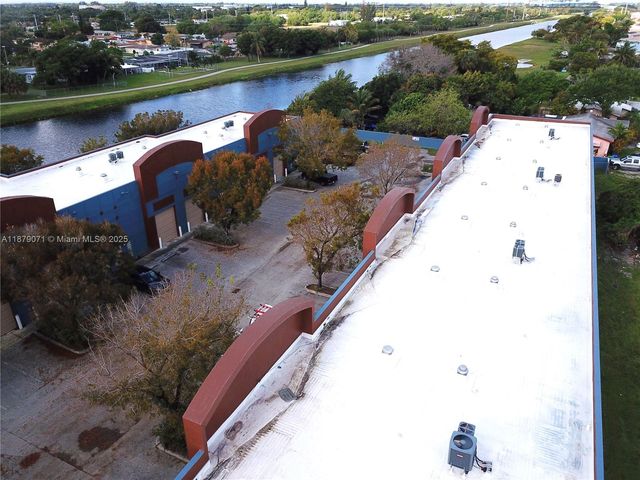 20200 NW 2nd Ave B4, Miami Gardens, FL 33169