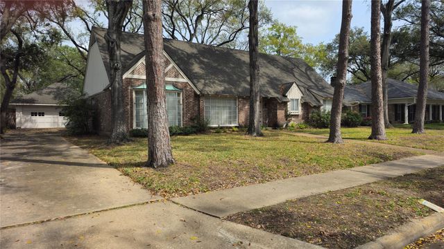 12322 Broken Bough Drive, Houston, TX 77024