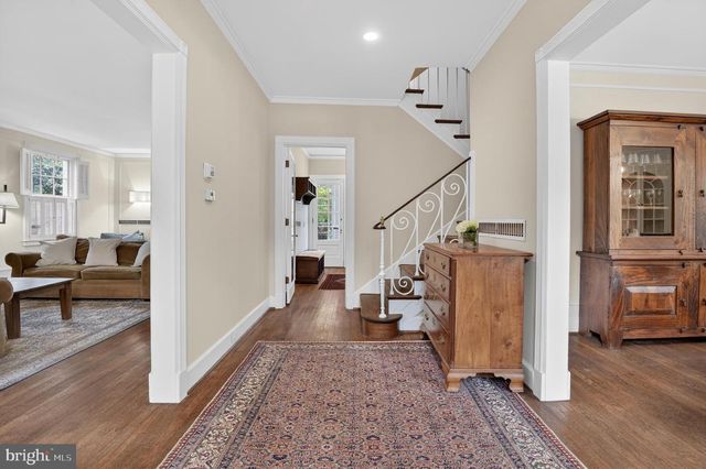 4305 BRADLEY LN, Chevy Chase, MD 20815