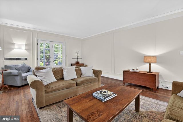 4305 BRADLEY LN, Chevy Chase, MD 20815