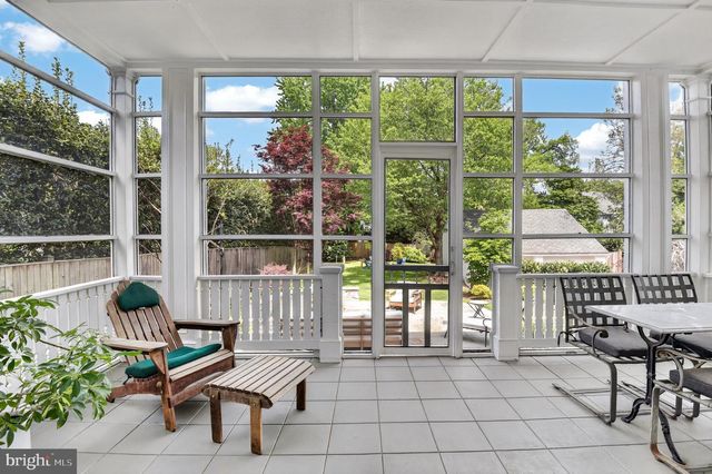 4305 BRADLEY LN, Chevy Chase, MD 20815
