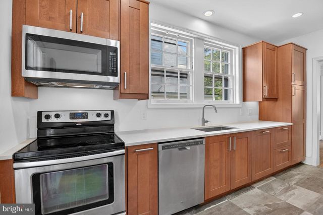 4305 BRADLEY LN, Chevy Chase, MD 20815