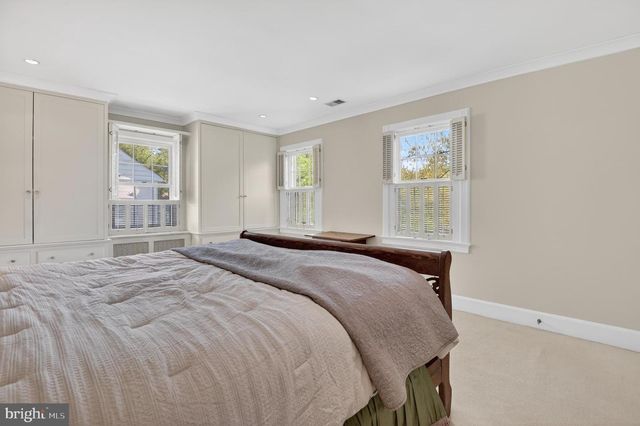 4305 BRADLEY LN, Chevy Chase, MD 20815