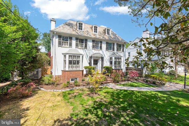 4305 BRADLEY LN, Chevy Chase, MD 20815