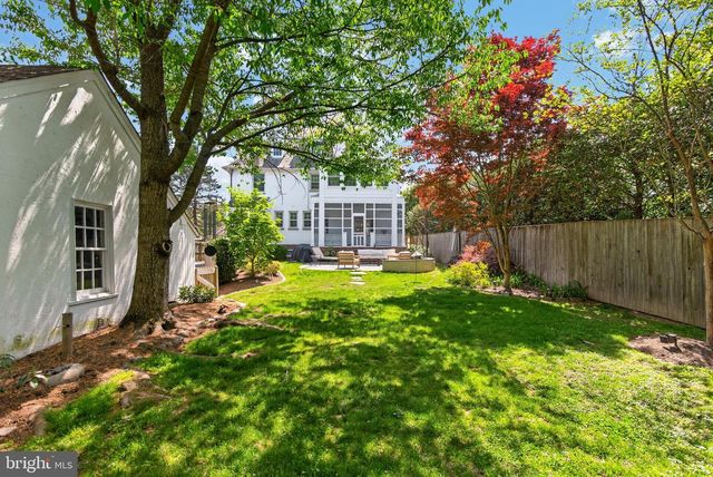 4305 BRADLEY LN, Chevy Chase, MD 20815