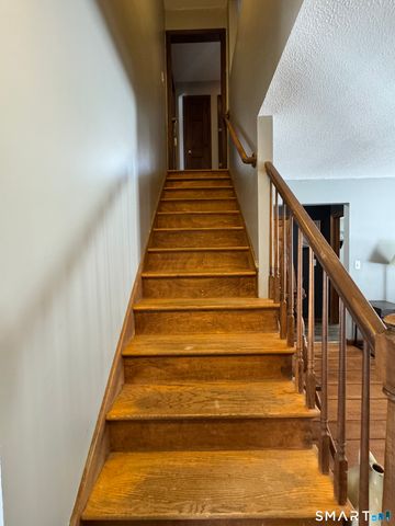 70 Crandall Lane, Canterbury, CT 06331