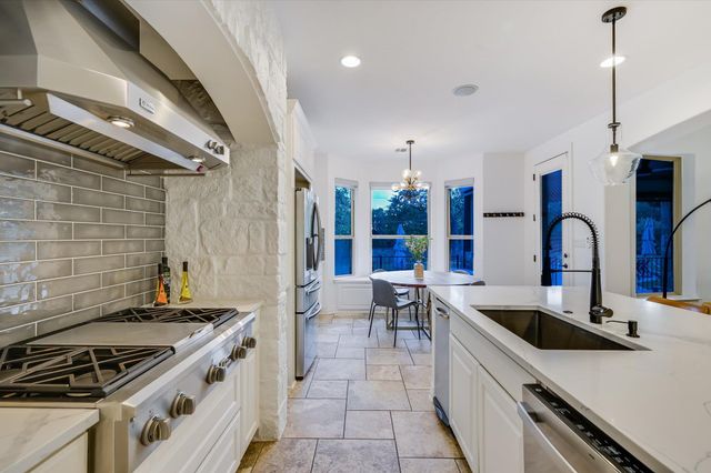 7609 Lazy River CV, Austin, TX 78730